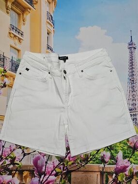 Dear John White Shorts‎ Size 28